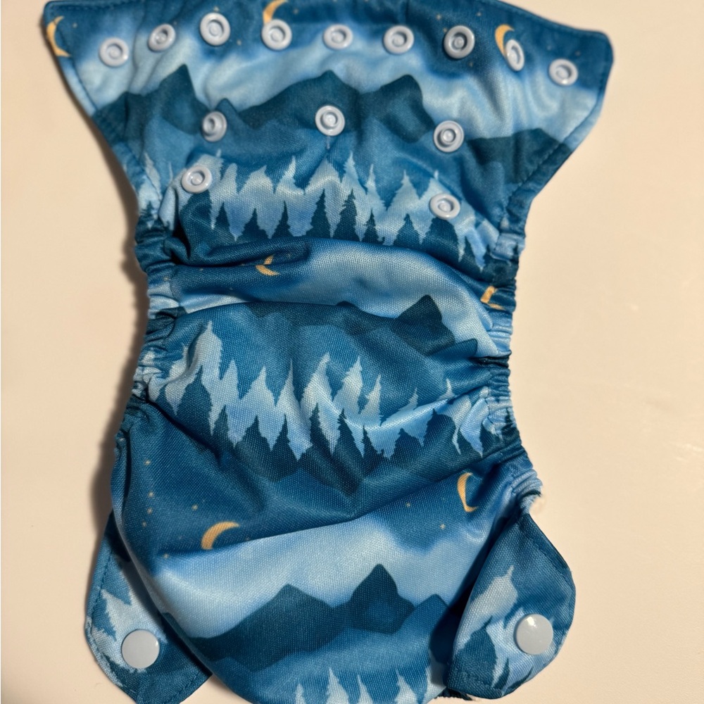 Thirsties Natural AIO NEWBORN diaper- blue mountain moon print